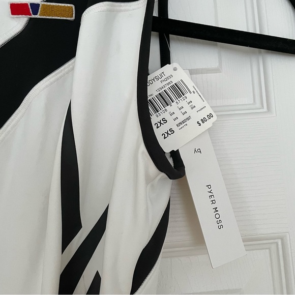 NWT Pyer Moss x Reebok bodysuit - White/Red/Black - Picture 6 of 8